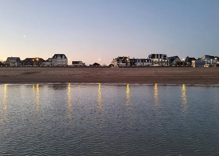 Duplex Avec Jardin Prive Pour 4 Pers. A 400m De La - Merville-franceville - Fr-1-465-110 * Merville-Franceville-Plage