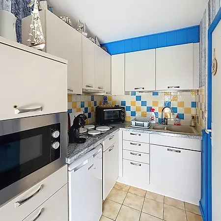 Duplex Avec Jardin Prive Pour 4 Pers. A 400m De La - Merville-franceville - Fr-1-465-110 Apartament *