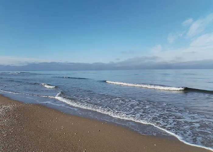 شقة Duplex Avec Jardin Prive Pour 4 Pers. A 400m De La - Merville-franceville - Fr-1-465-110 ميرفيل-فرانسفيل بلاج